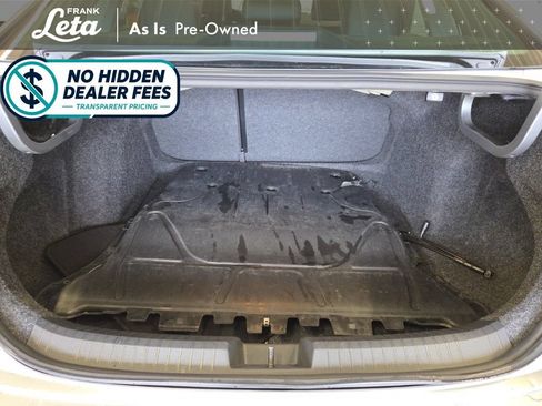 Used 2023 Volkswagen Jetta SE FWD image 24