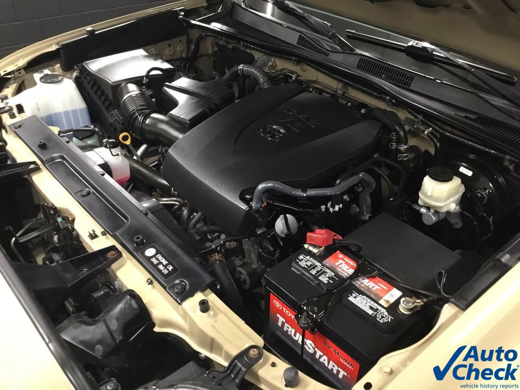 Used 2016 Toyota Tacoma SR5 w/ SR5 Appearance Package (SN) AWD/4WD image 47