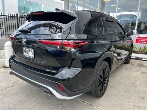 Used 2025 Toyota Highlander LE AWD/4WD image 4