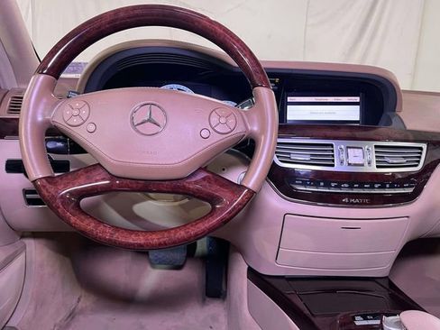 Used 2012 Mercedes-Benz S 550 4MATIC image 26