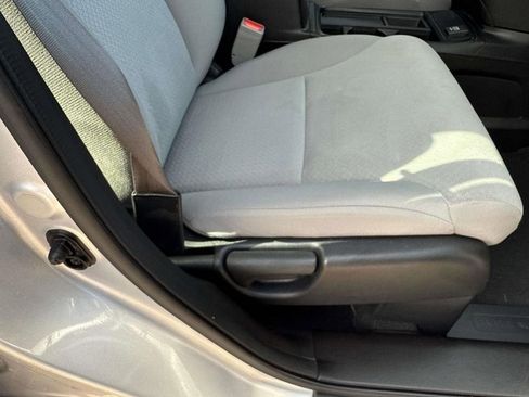 Used 2015 Honda CR-V LX image 15