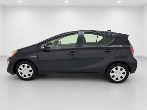 Used 2016 Toyota Prius C Two FWD image 6