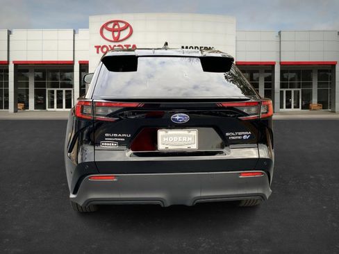 Used 2024 Subaru Solterra Touring image 4