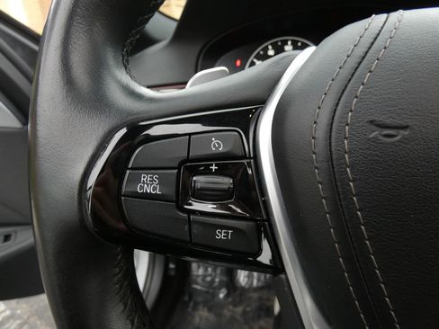 Used 2019 BMW 530i w/ Convenience Package image 68