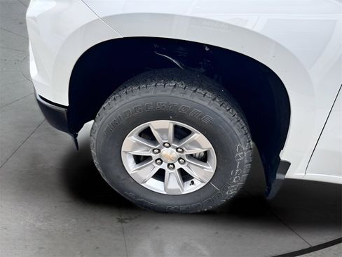 New 2025 Chevrolet Silverado 1500 W/T w/ WT Value Package image 11