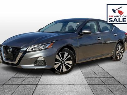 Used 2022 Nissan Altima 2.5 SV