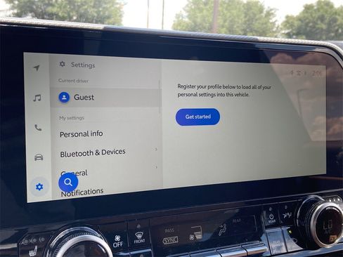 New 2026 Toyota Highlander Platinum image 23