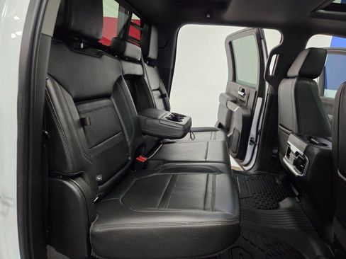 Used 2022 GMC Sierra 2500 Denali AWD/4WD image 79