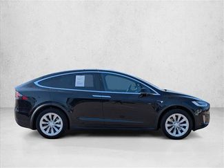 Used 2018 Tesla Model X 100D AWD/4WD video 4