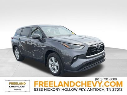 Used 2024 Toyota Highlander LE