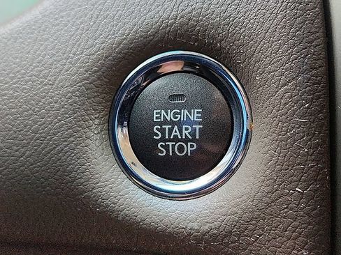 Used 2018 Lexus GX 460 Premium w/ Premium Package AWD/4WD image 18