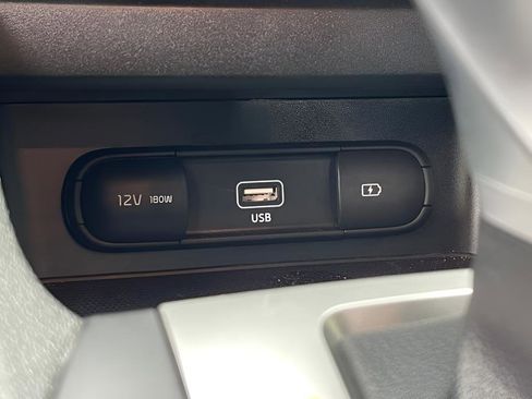 Used 2024 Kia Forte LXS image 30