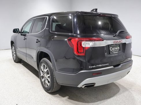 Used 2023 GMC Acadia SLE AWD/4WD image 5