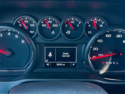 Used 2022 Chevrolet Silverado 1500 Custom image 24