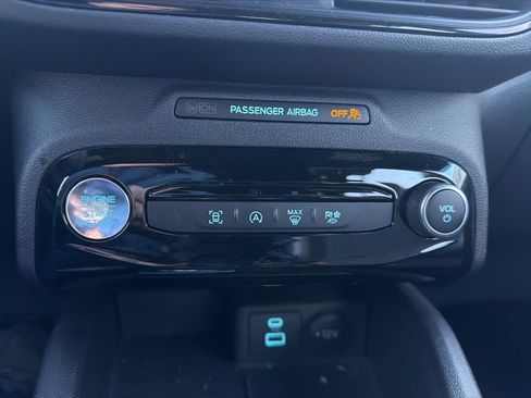 Used 2023 Ford Escape ST-Line w/ Tech Pack #1 image 18