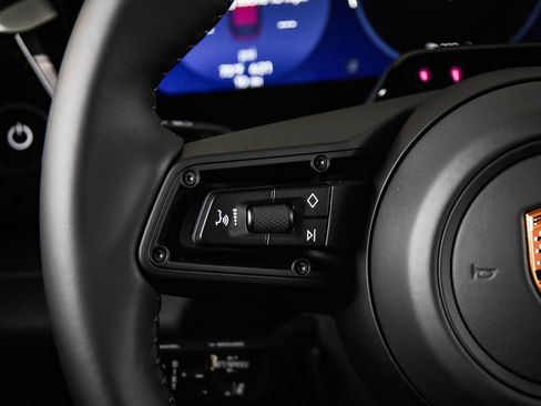 New 2026 Porsche Macan Electric image 17