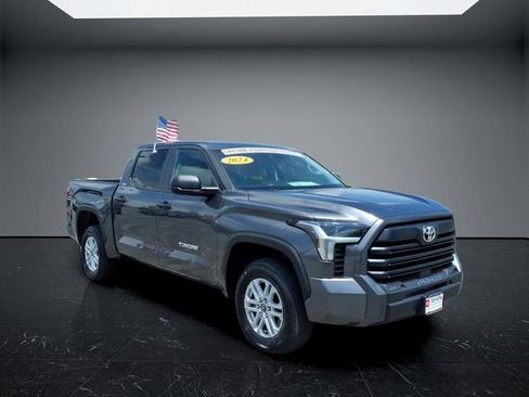 Used 2024 Toyota Tundra SR5 AWD/4WD image 5