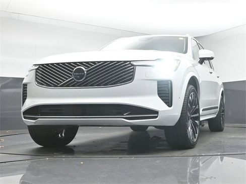 New 2026 Volvo XC90 T8 Ultra image 39