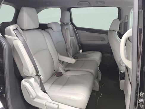 Used 2019 Honda Odyssey EX-L image 17
