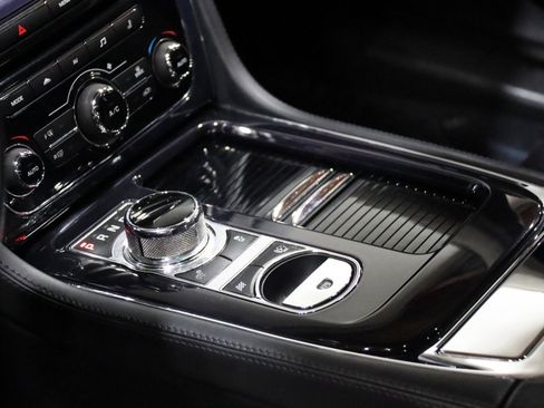 Used 2014 Jaguar XJ L Portfolio image 57