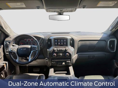 Used 2020 Chevrolet Silverado 1500 RST AWD/4WD image 28