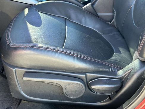 Used 2013 Kia Forte SX w/ Leather Pkg image 18