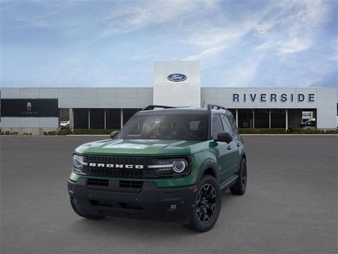 New 2025 Ford Bronco Sport Outer Banks w/ Outer Banks Tech Package+ image 2