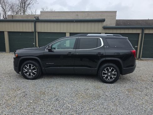 Used 2021 GMC Acadia SLE w/ Driver Convenience Package image 3