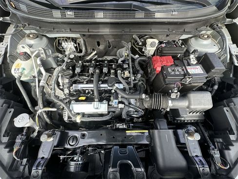 Used 2023 Nissan Kicks SR image 24