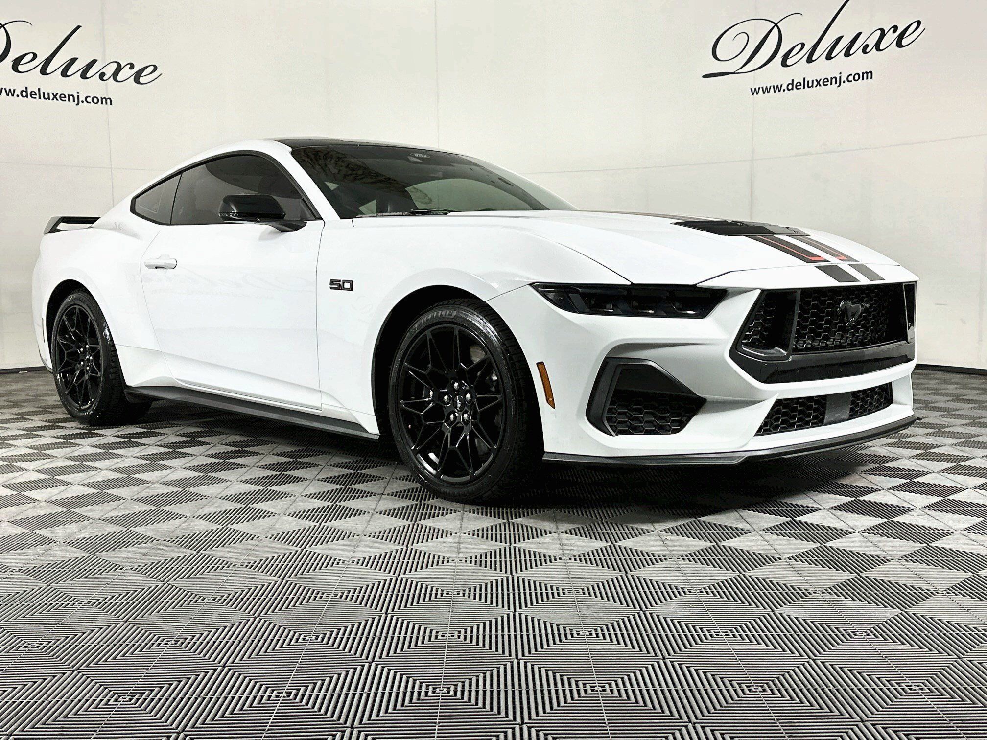Used 2024 Ford Mustang GT Premium w/ GT Performance Package RWD image 1