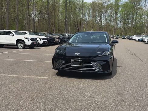 New 2026 Toyota Camry XLE AWD/4WD image 3