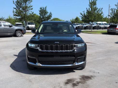 Certified 2021 Jeep Grand Cherokee L Limited AWD/4WD image 3