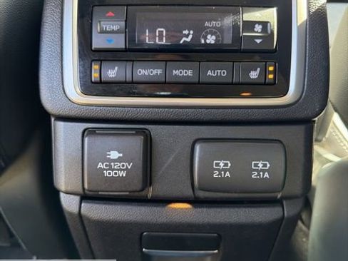 Used 2022 Subaru Ascent Touring image 37