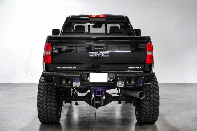 Used 2017 GMC Sierra 2500 Denali w/ Duramax Plus Package AWD/4WD image 12
