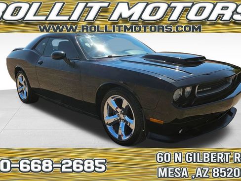 Used 2013 Dodge Challenger R/T Plus RWD image 1