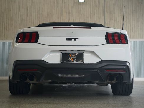 Used 2024 Ford Mustang GT Premium w/ GT Performance Package RWD image 9