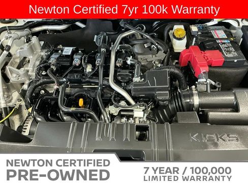 Used 2025 Nissan Kicks SR FWD image 39
