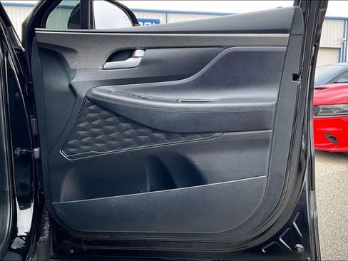 Used 2019 Hyundai Santa Fe SEL image 24