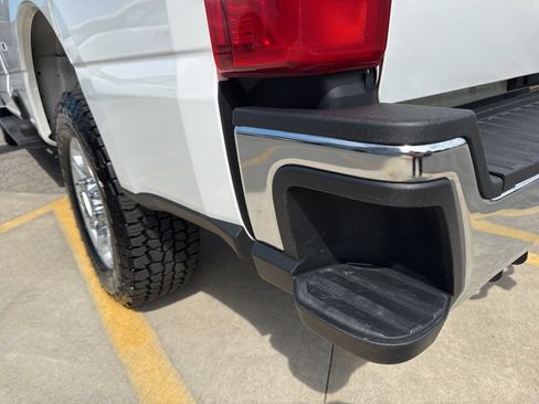 Used 2024 Ford F250 XLT AWD/4WD image 25