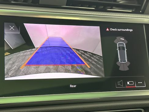 New 2025 Audi Q3 2.0T Premium image 18