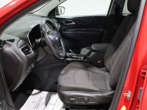Used 2019 Chevrolet Equinox LT AWD/4WD image 9