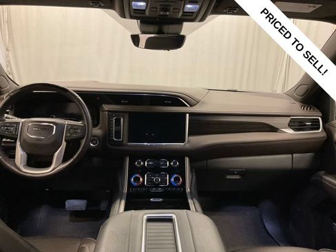 Used 2024 GMC Yukon XL Denali w/ Denali Reserve Package AWD/4WD image 2