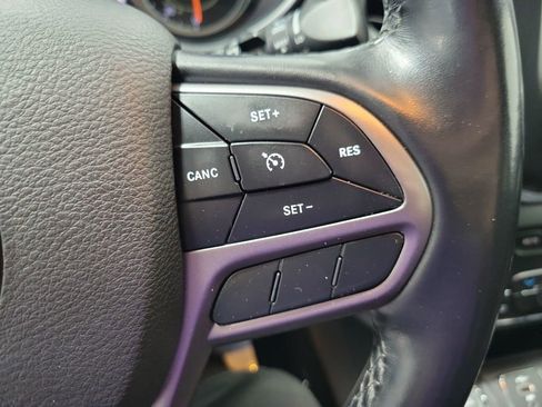 Used 2021 Jeep Cherokee Latitude Lux image 41