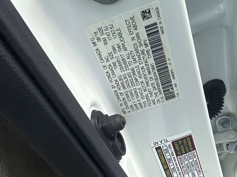 Used 2018 Honda CR-V LX image 20