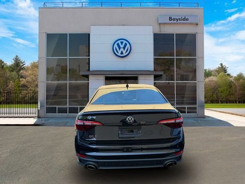 Certified 2022 Volkswagen Jetta GLI Autobahn w/ GLI Black Package FWD image 6