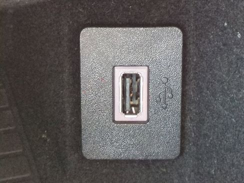 Used 2020 Lincoln Nautilus Reserve image 23