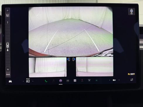 Used 2023 Tesla Model X image 25