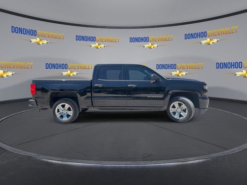 Used 2018 Chevrolet Silverado 1500 Custom w/ Custom Value Package RWD image 12