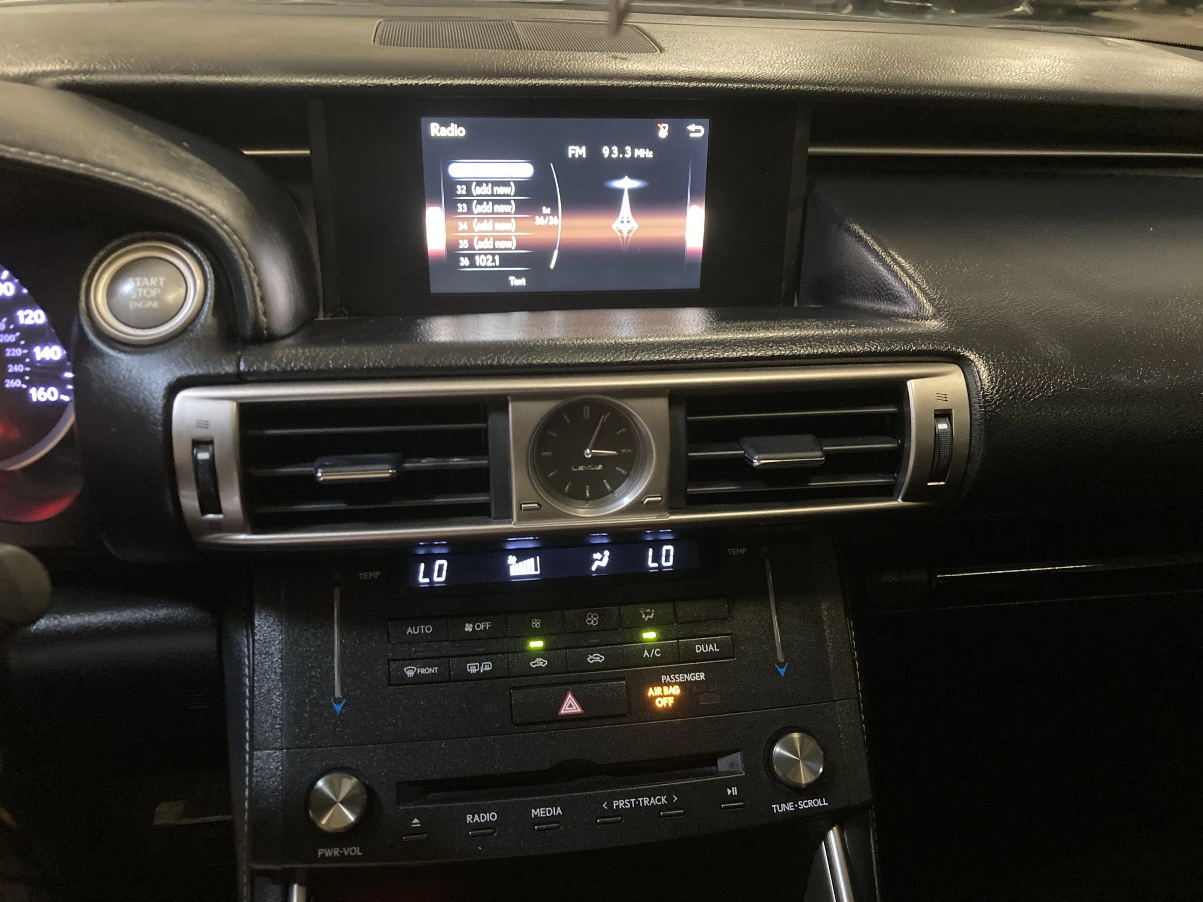 Used 2016 Lexus IS 200t RWD image 30