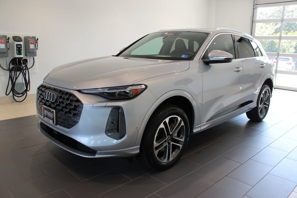 New 2026 Audi Q5 Premium Plus AWD/4WD image 11